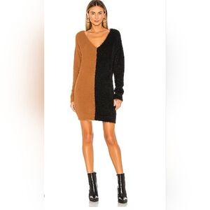  House of Harlow 1960 x Revolve Kenya fuzzy knit sweater dress camel/ black-M
